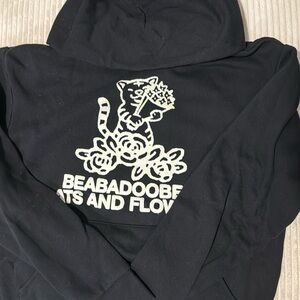 Super comfy Beabadoobee Hoodie